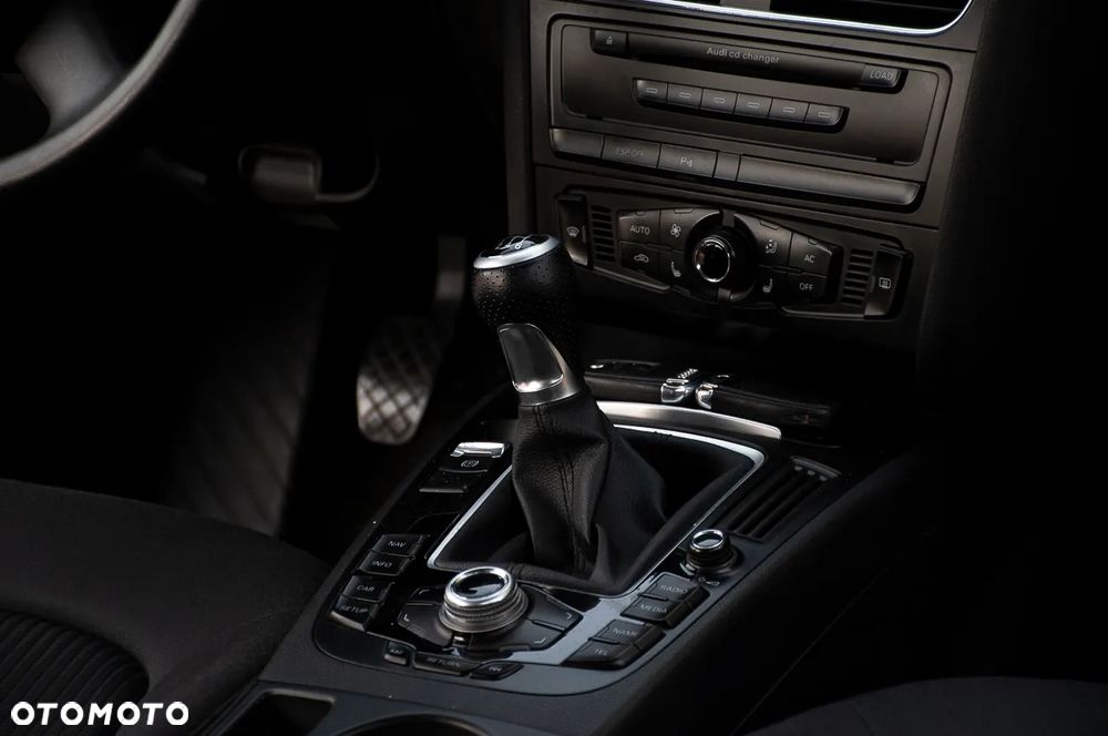 Audi A4 Avant 2.0 TDI DPF quattro Ambition - 21