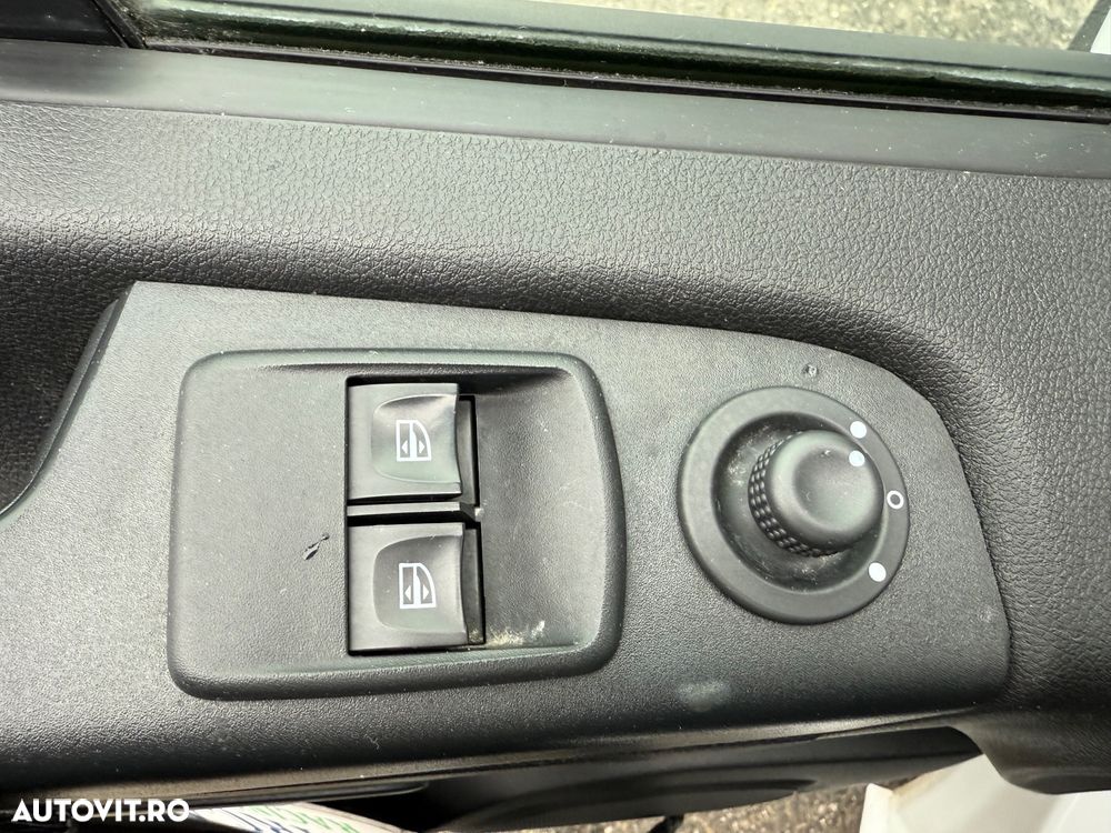 Renault Trafic ENERGY dCi 120 L2H1 3.0t Komfort - 25