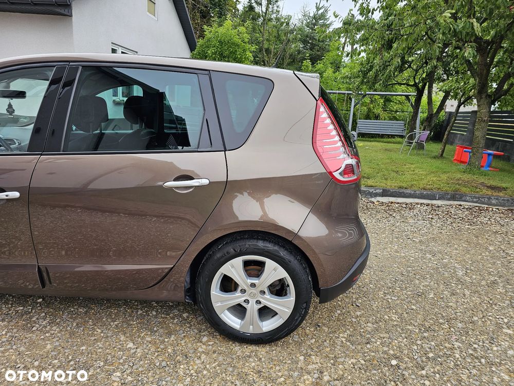 Renault Scenic - 36