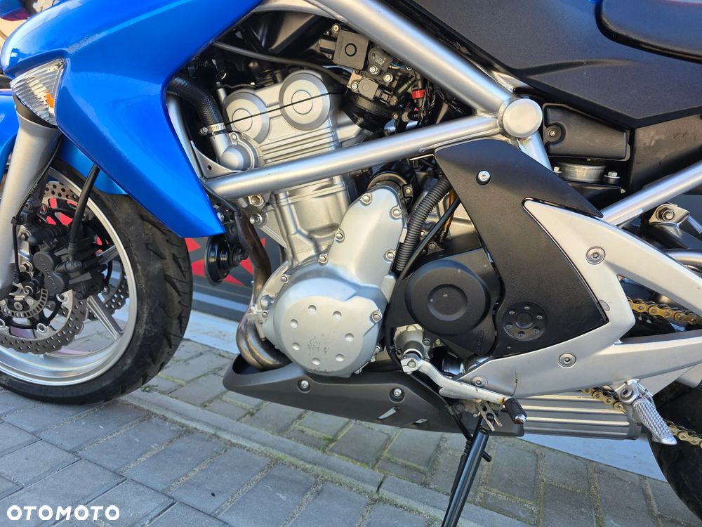 Kawasaki ER - 13