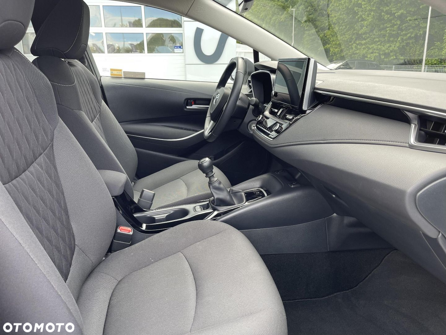 Toyota Corolla - 8