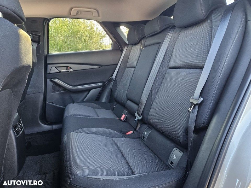 Mazda CX-30 - 16
