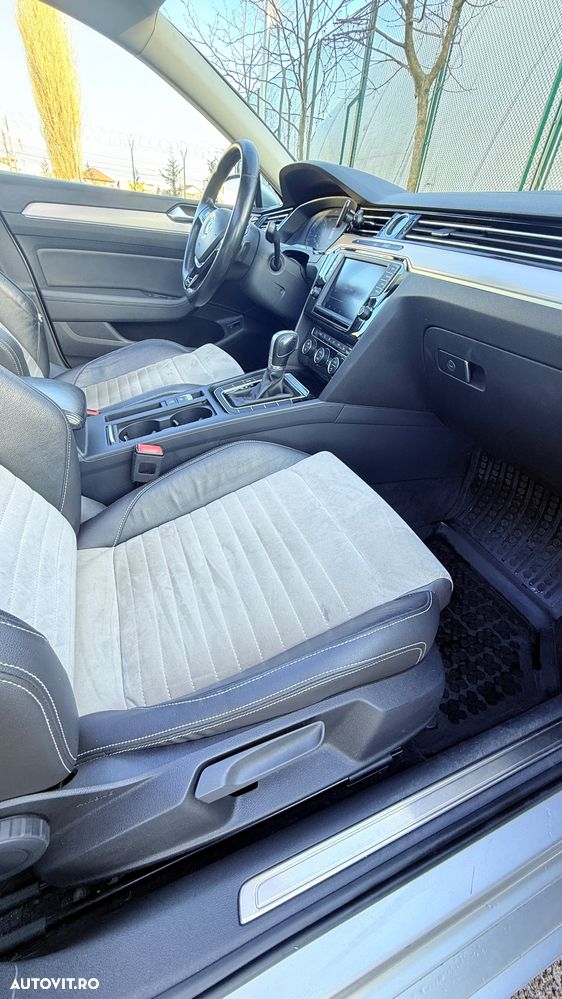 Volkswagen Passat 2.0 TDI DSG Comfortline - 7