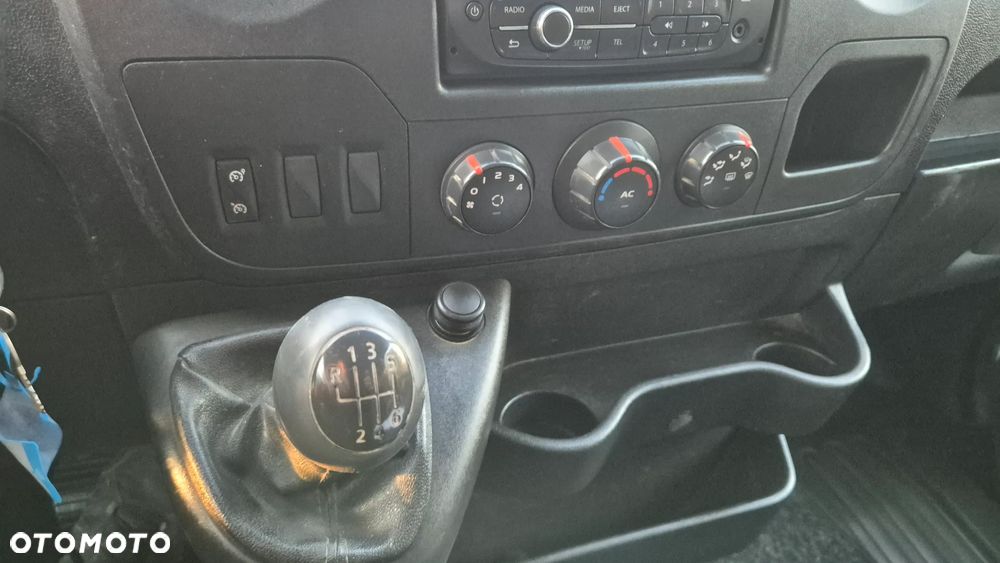Renault Master - 30