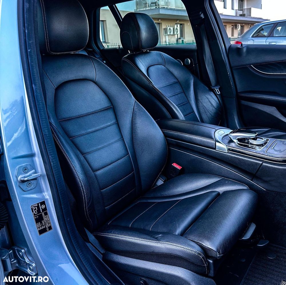 Mercedes-Benz C - 28