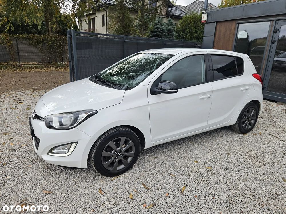 Hyundai i20 1.2 Fifa World Cup Edition - 3