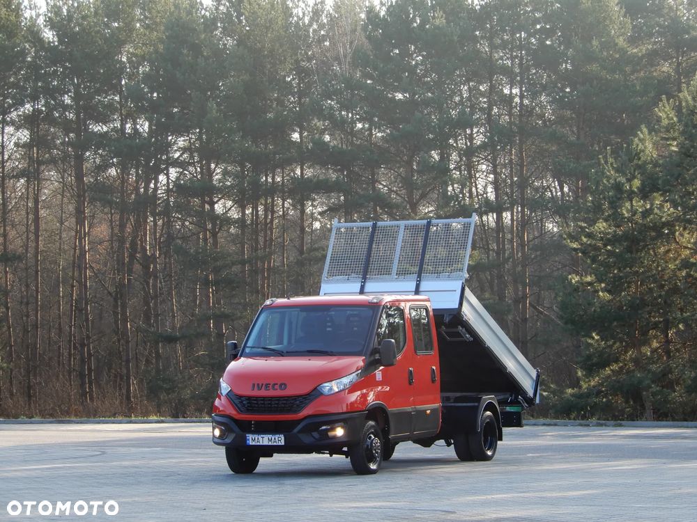 Iveco DAILY 35C16 Brygadowy Dubel Doka + Wywrotka Renomowanej Firmy RomCar Wywrot Kiper x 3 Skrzynia 3004 mm Blokada Mostu Rozstaw Osi 3750 mm HAK 3500 Stan 6-Cio Osobowy + 755 Kg Ładowność Auta Jak NOWY POLECAM - 1
