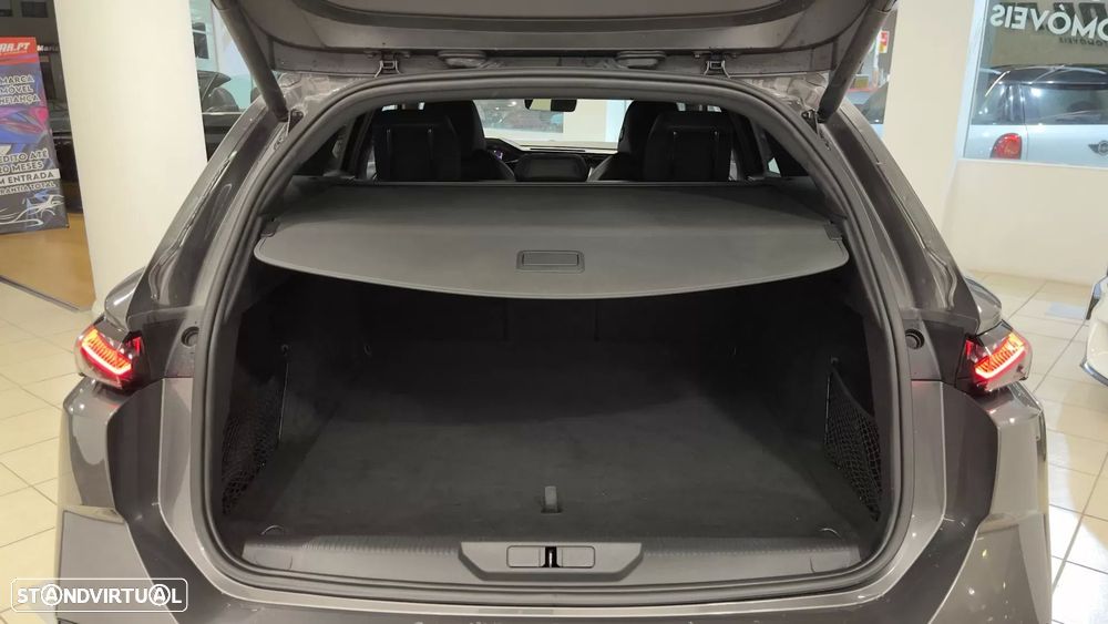 Peugeot 308 SW 1.2 PureTech GT EAT8 - 22