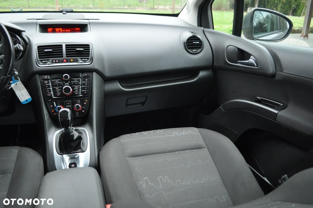 Opel Meriva 1.4 Design Edition - 23