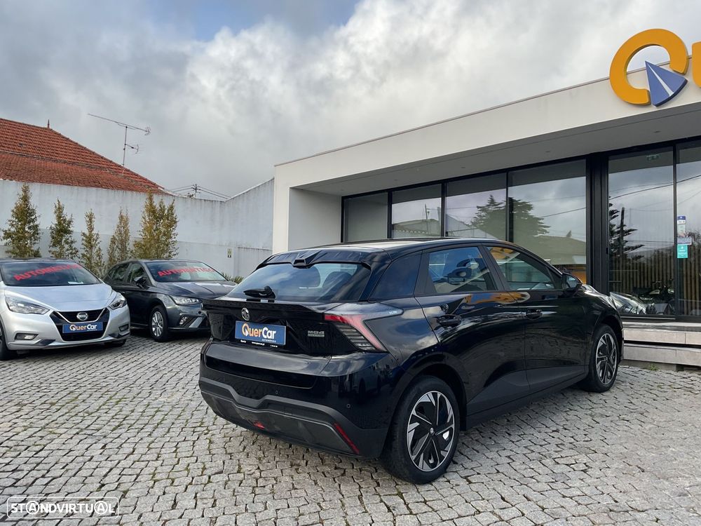 MG MG4 51 kWh Standard - 9