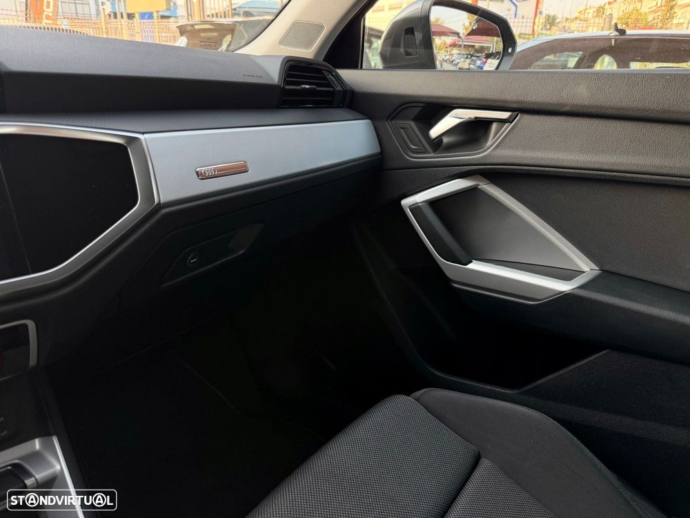 Audi Q3 Sportback 35 TFSI S line S tronic - 25