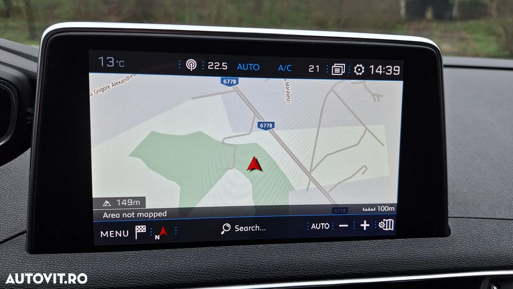 Peugeot 3008 1.2 PureTech Turbo S&S Allure - 21