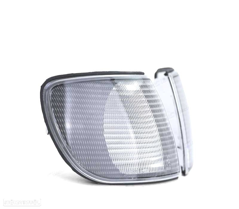 PISCAS FRONTAIS AUDI A6 94-97 PRETO - 3