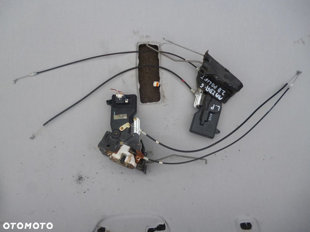 MAZDA GG 6 ZAMEK LEWY LUB PRAWY PRZEDNI - 1