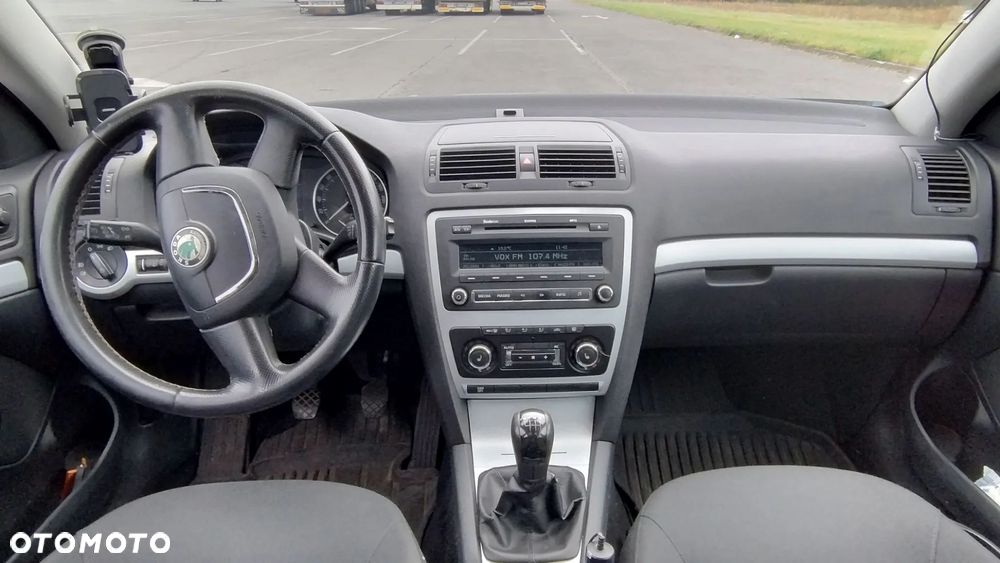Skoda Octavia 1.8 T FSI Ambiente - 8