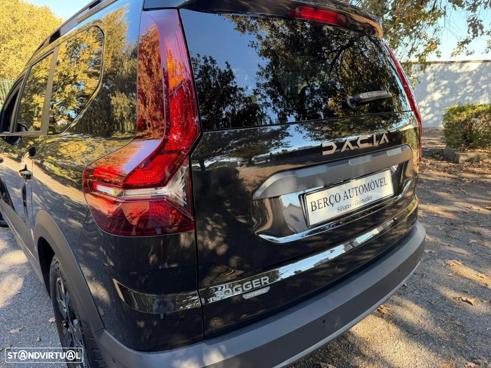 Dacia Jogger 1.6 Hybrid SL Extreme 7L - 19