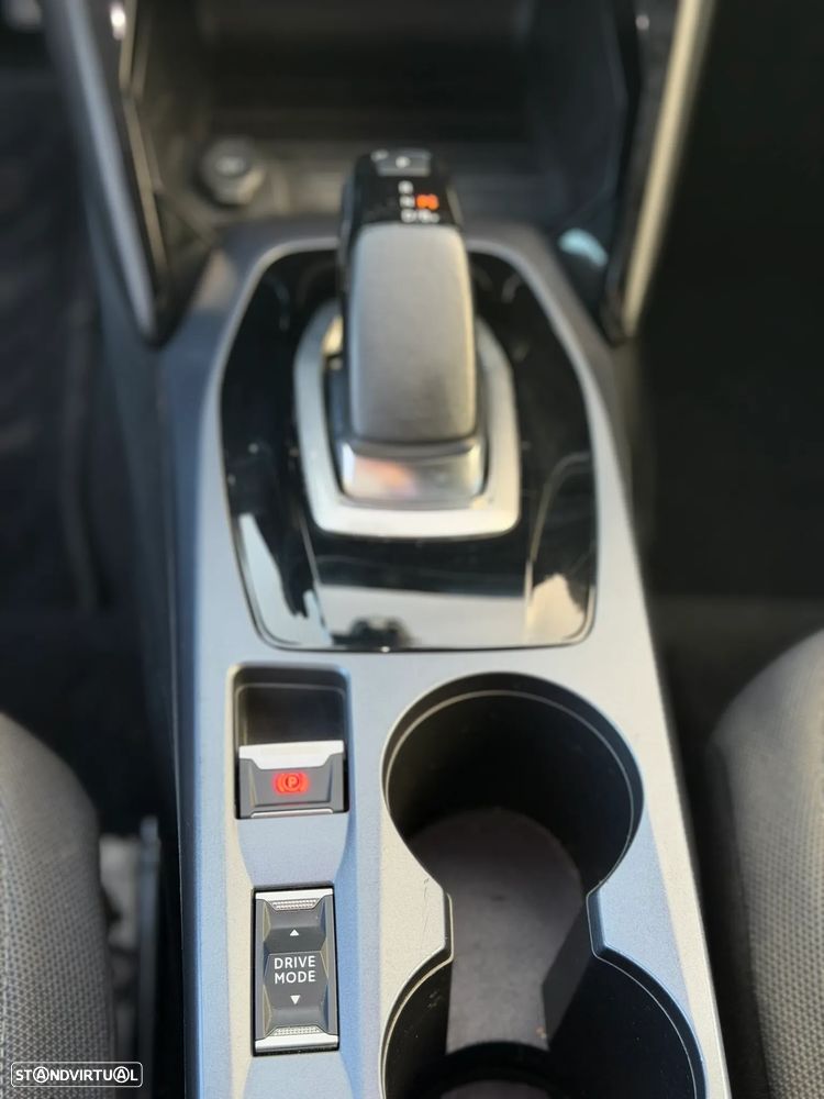 Peugeot e-2008 50 kWh Allure Pack - 12