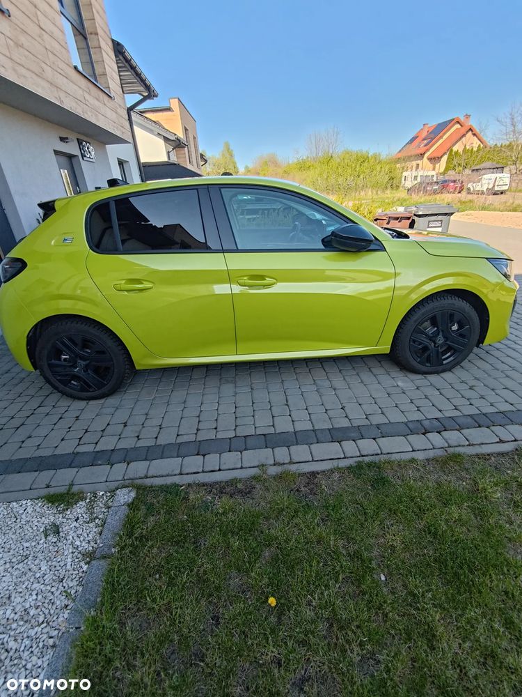 Peugeot 208 Elektromotor 136 Allure - 4