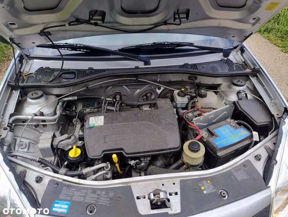 Dacia Sandero 1.2 16V Ambiance - 10