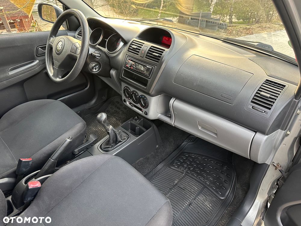 Suzuki Ignis - 11
