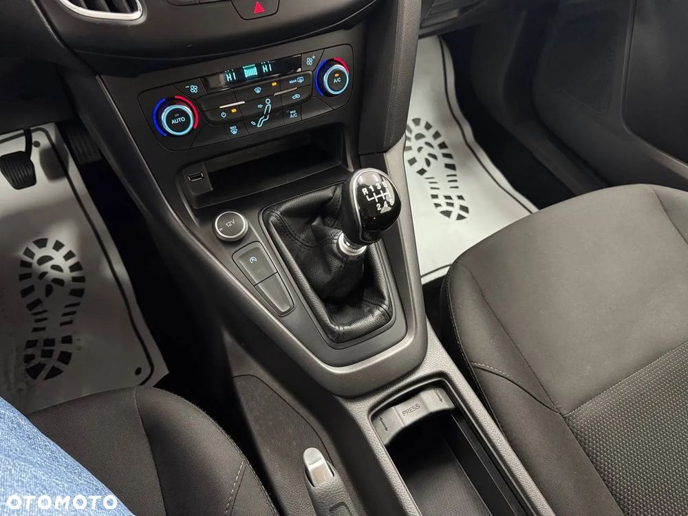 Ford Focus 1.5 TDCi ECOnetic 88g Start-Stopp-System Trend - 19