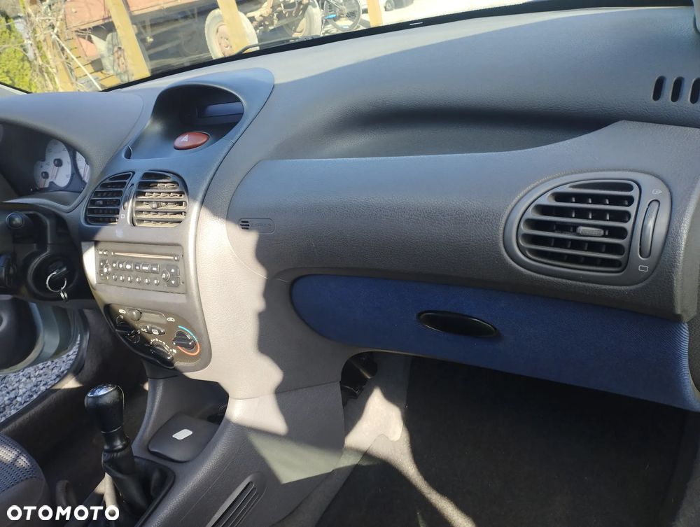 Peugeot 206 2.0 HDi XS - 14