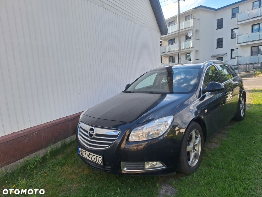 Opel Insignia - 1