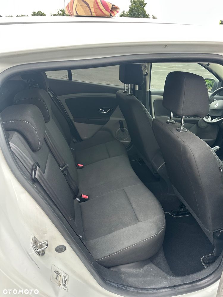Renault Megane 1.6 16V Style Edition - 5