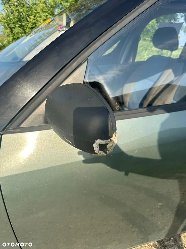 Skoda Roomster 1.4 16V - 11