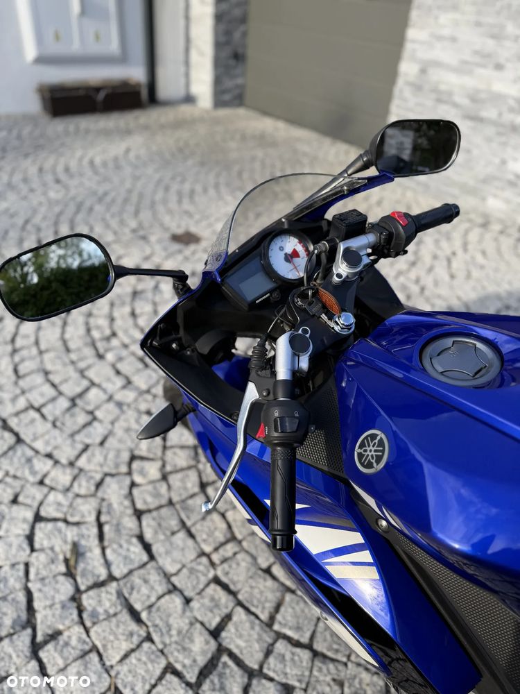 Yamaha YZF - 5