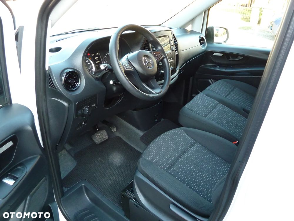 Mercedes-Benz VITO - 8