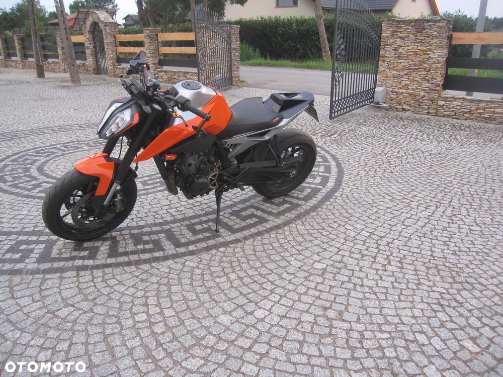 KTM Duke 790 - 3