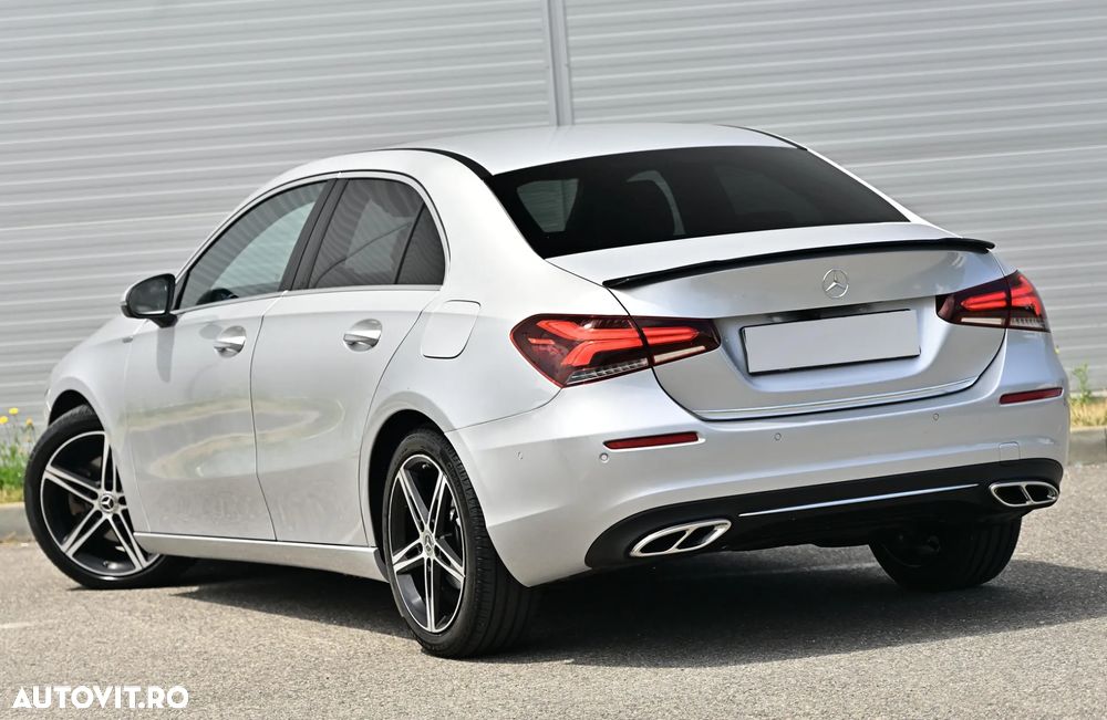Mercedes-Benz A 200 d Sedan Edition 2021 - 15