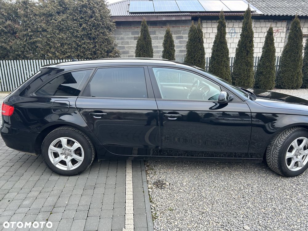 Audi A4 Avant 2.0 TDI DPF Ambition - 13