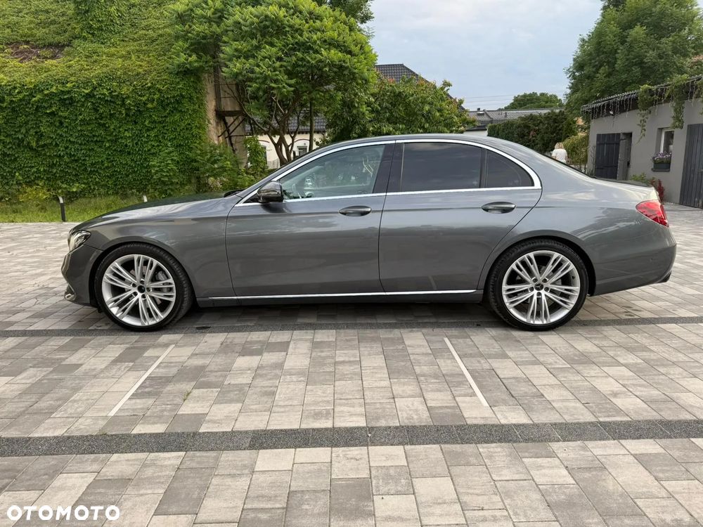 Mercedes-Benz Klasa E 220 d 4-Matic Avantgarde - 11