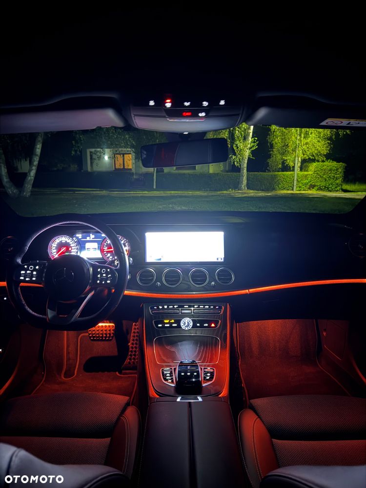 Mercedes-Benz Klasa E 300 d 9G-TRONIC AMG Line - 35