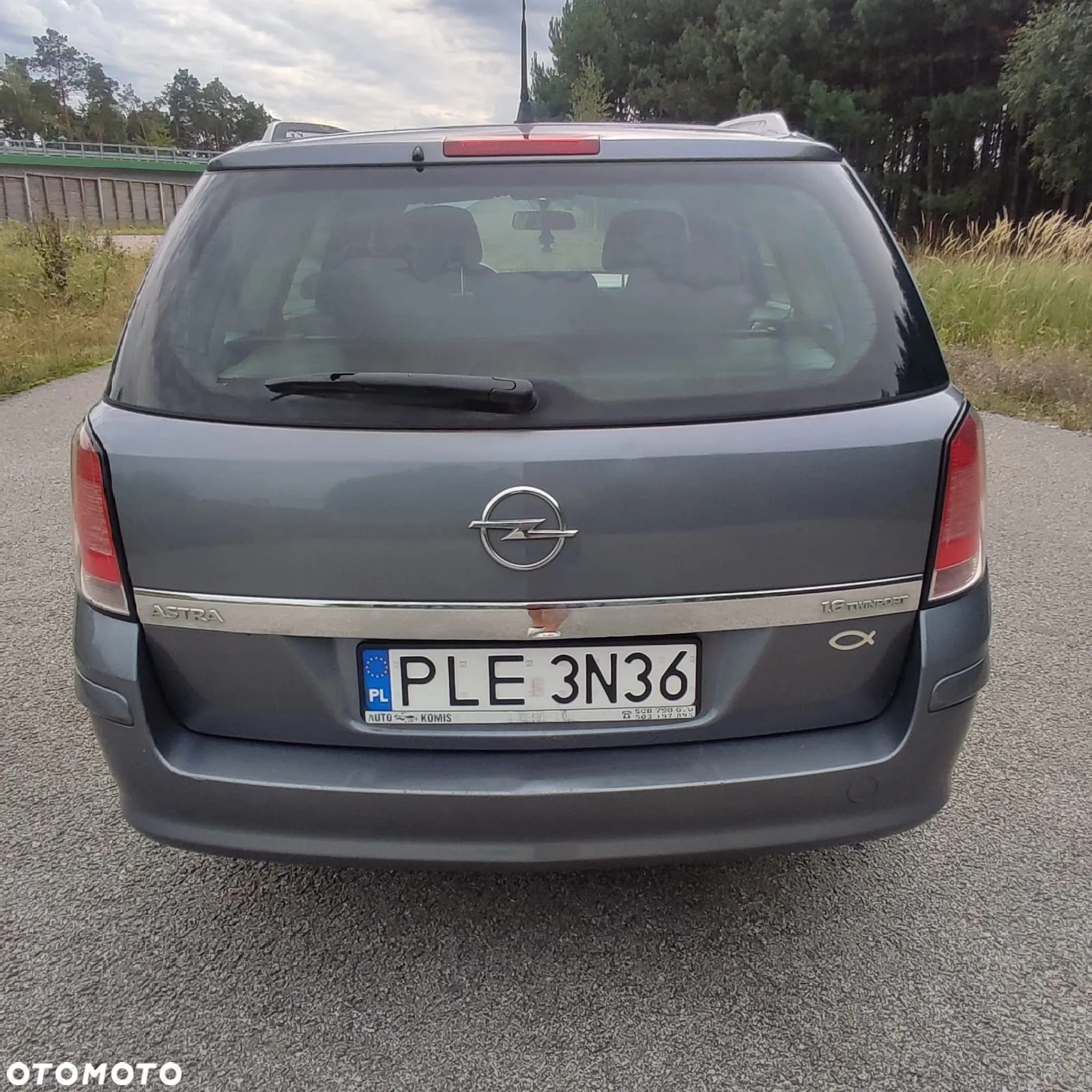Opel Astra III 1.6 Enjoy - 4