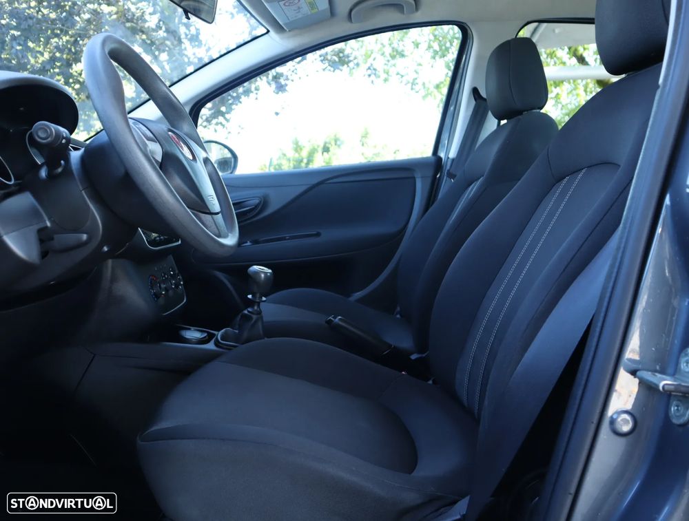 Fiat Punto 1.2 Young S&S - 24
