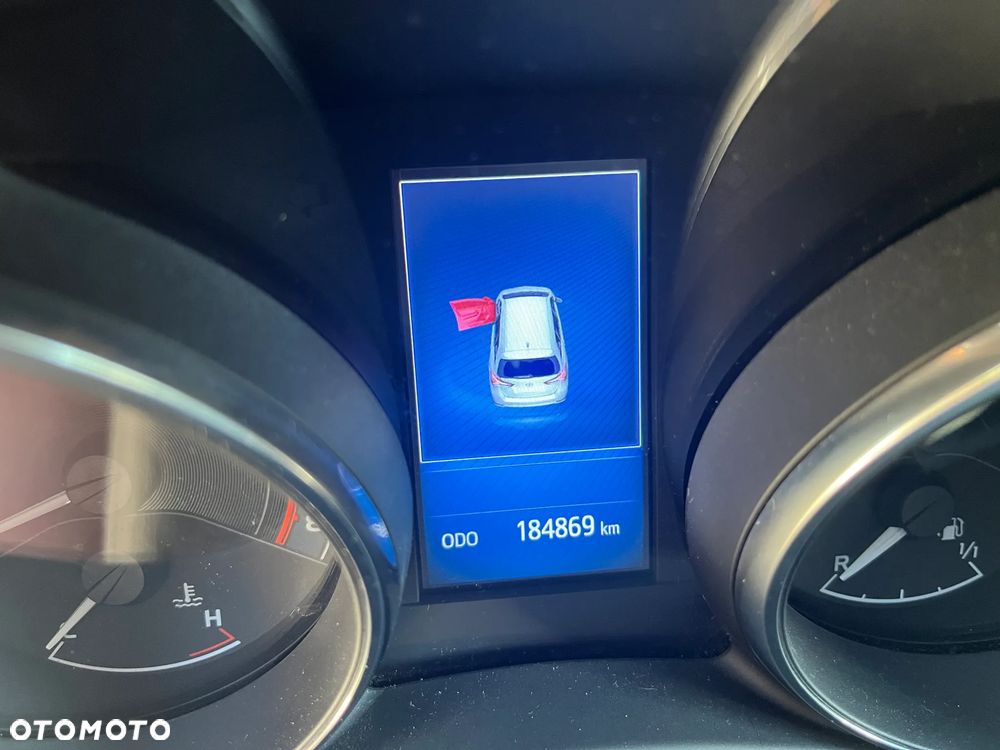 Toyota Auris 1.6 Active - 2
