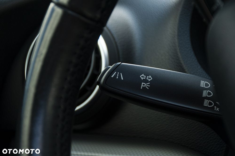Audi A3 3-drzwiowe 1.8 TFSI S tronic Ambiente - 30