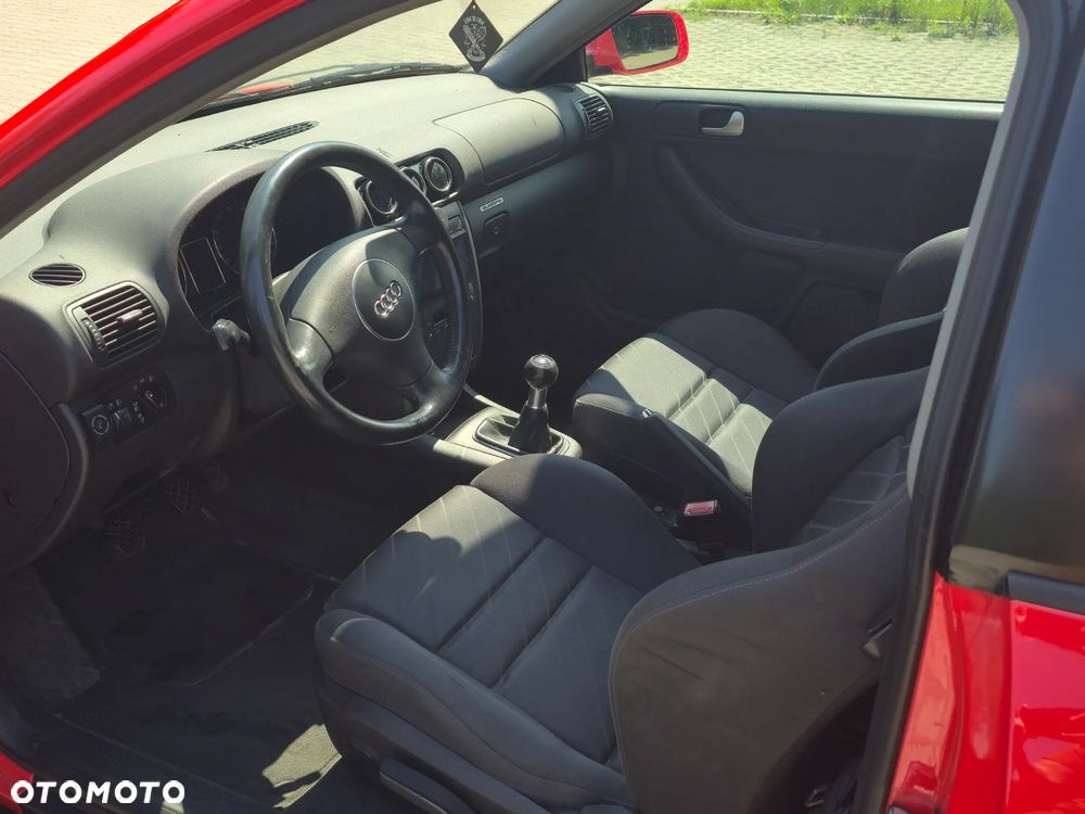 Audi A3 3-drzwiowe 1.8T Quattro Ambition - 5