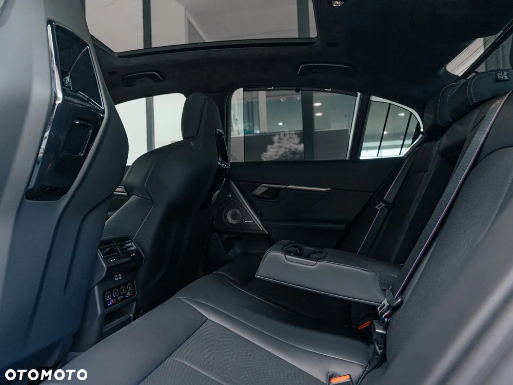 BMW Seria 5 - 14