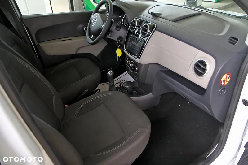 Dacia Lodgy 1.6 MPI 85 - 8