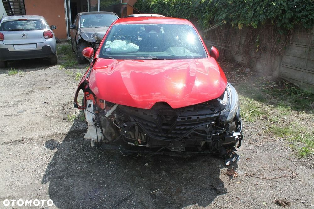 Renault Clio - 2