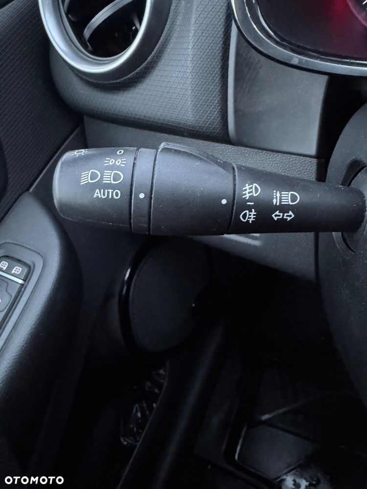 Renault Clio 0.9 Energy TCe Limited - 17