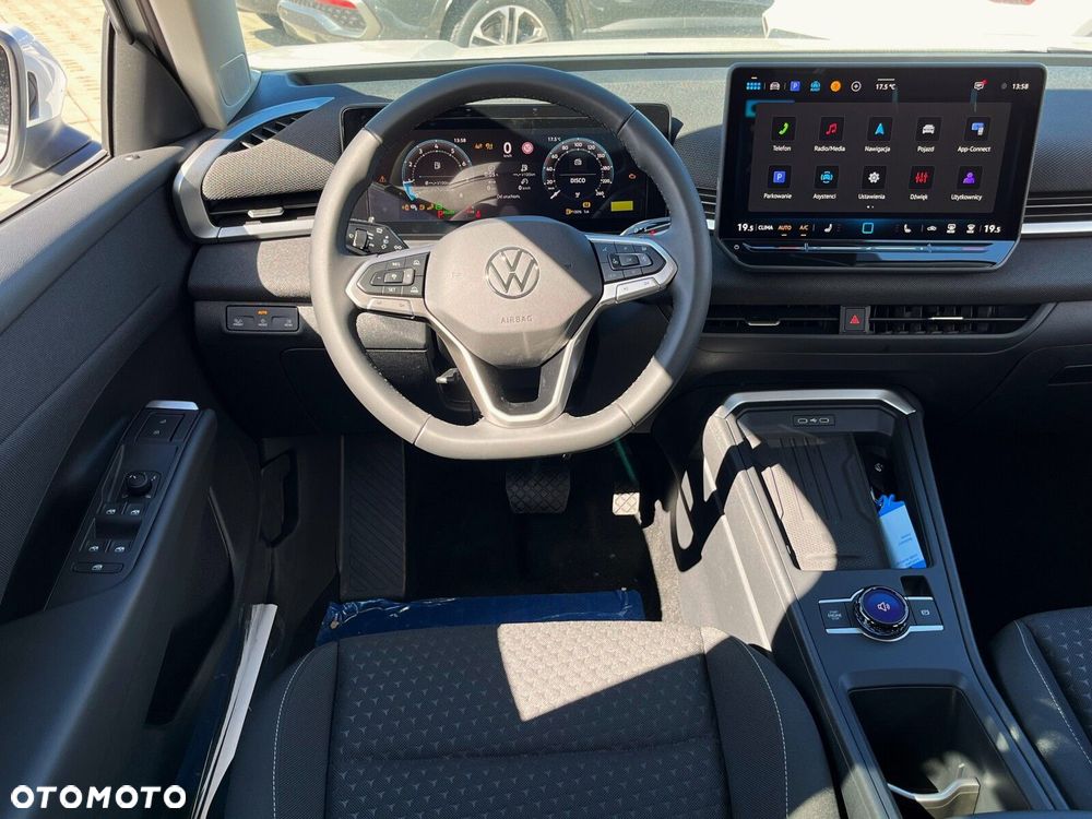 Volkswagen T-Roc 1.5 eTSI Life DSG - 7