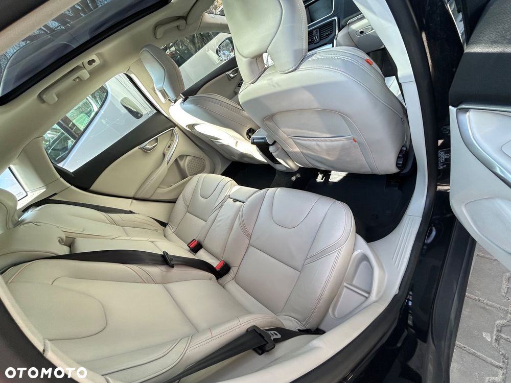 Volvo V40 Cross Country T4 Ocean Race - 8