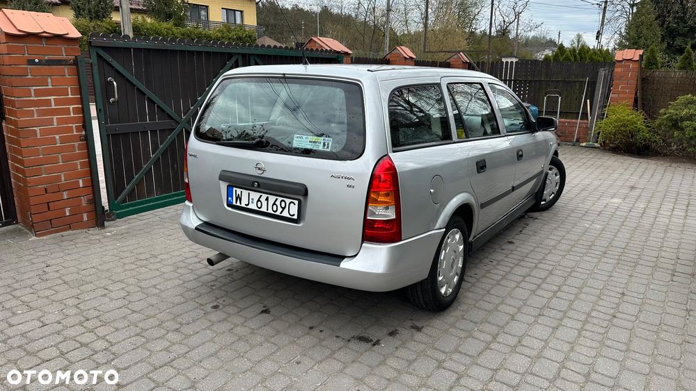 Opel Astra - 8