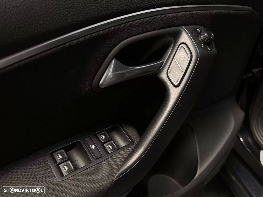 VW Polo 1.0 Lounge - 14