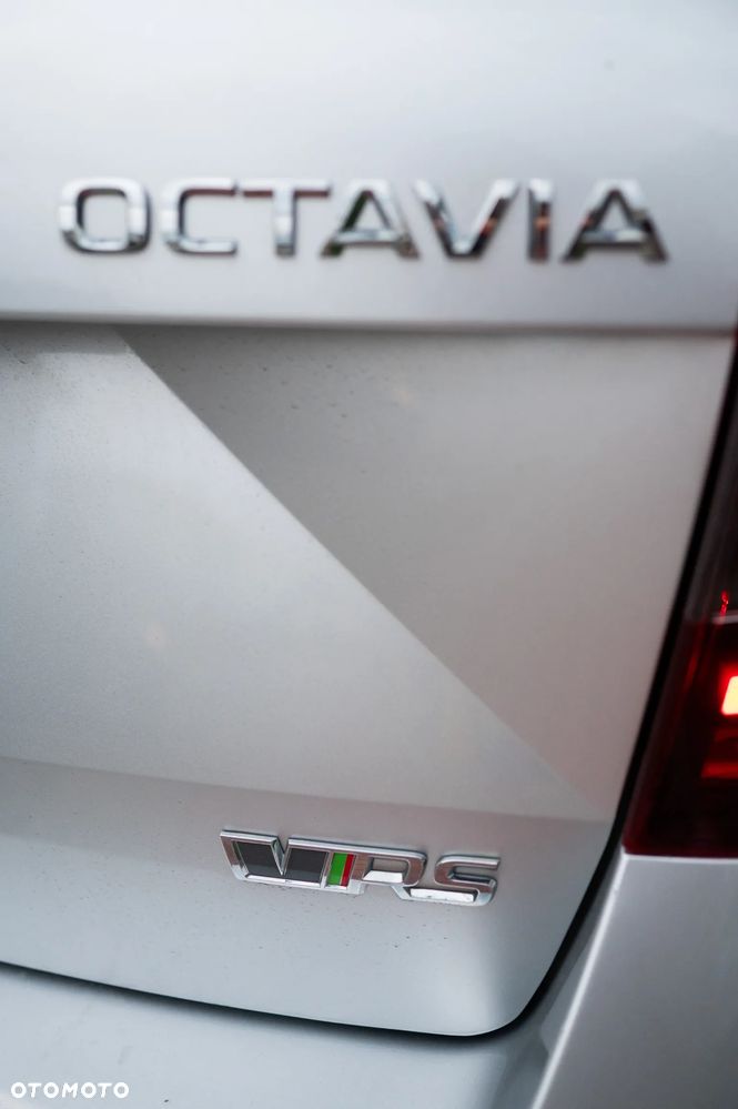 Skoda Octavia 2.0 TSI RS Challenge 245 - 7